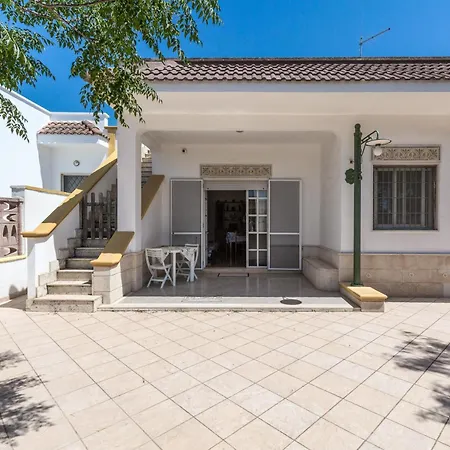 Ambra By Barbarhouse Holiday home Torre Lapillo